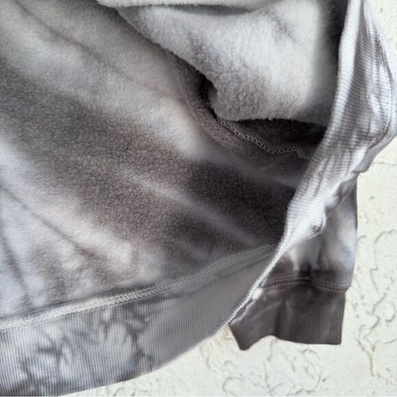 THE ROLLING STONES Sweatshirt Womens Size Medium Tie Die Logo Tongue Crew Neck - Picture 8 of 11